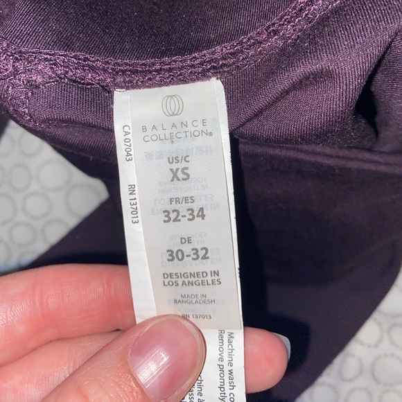 Purple leggings - Picture 3 of 3